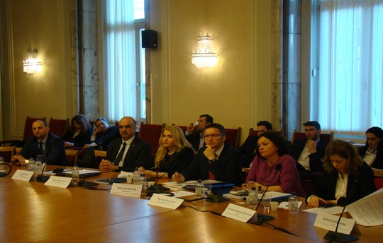 La commission des Affaires européennes et de la Supervision des fonds européens a auditionné la ministre Lilyana Pavlova sur les progrès réalisés dans la mise en œuvre des priorités de la présidence bulgare du Conseil de l'UE
